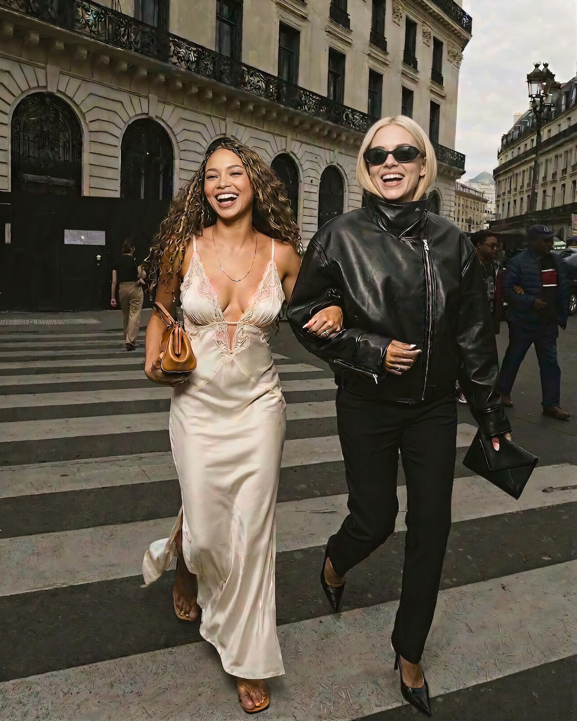 Ah yes. The most complex audience of all. This is the look exchanged in elevators. The quick scan at dinners. The silent nod on the street when someone really gets it right. Dressing for other women isn’t about approval. It’s about recognition.