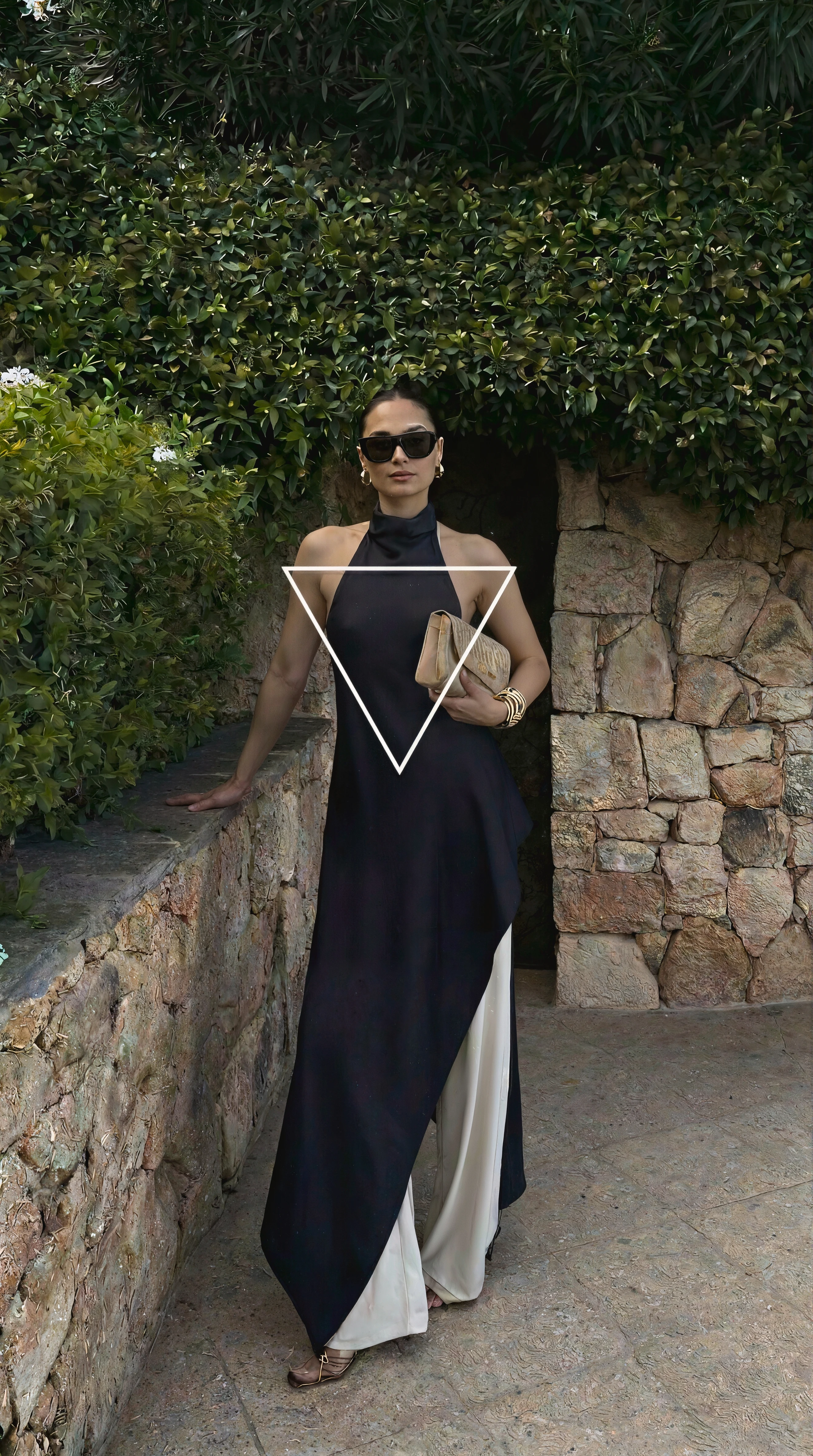 Inverted Triangle Body Type